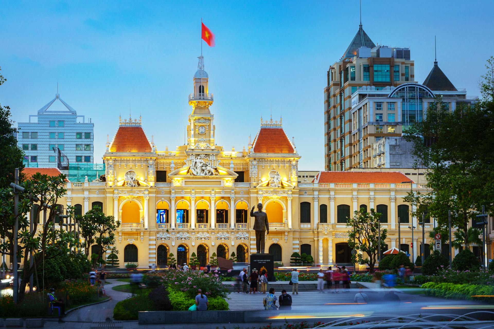 Thị trường chứng khoán Việt Nam 2026: Động lực nội địa đối đầu sóng gió toàn cầu