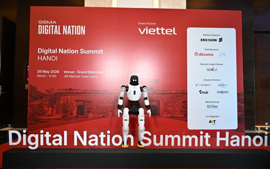 Toàn cảnh hội trường Digital Summit Hanoi 2026 với hàng trăm đại biểu tham dự