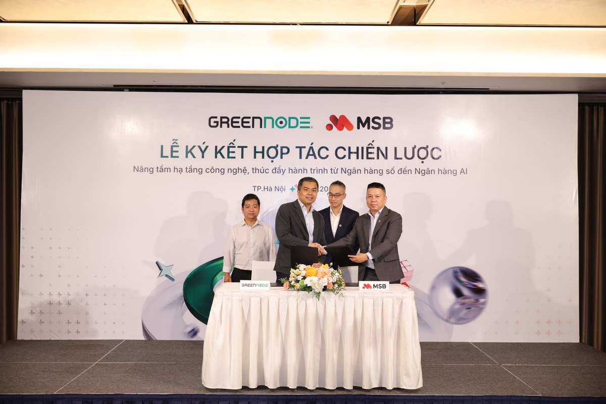Đại diện GreenNode và MSB bắt tay hợp tác chiến lược, đưa AI phục vụ khách hàng