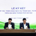 Đại diện V-Green và EVNHANOI ký kết thỏa thuận hợp tác phát triển hạ tầng xe điện tại Hà Nội