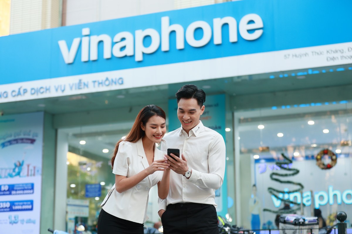 Nạp 50 nghìn, nhận kỳ nghỉ 5 sao từ VinaPhone 30 năm tri ân
