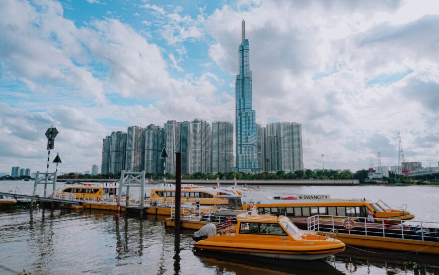 Vingroup đạt 222,3 nghìn tỷ đồng doanh thu nửa đầu năm 2026, lợi nhuận sau thuế gấp 4,5 lần cùng kỳ