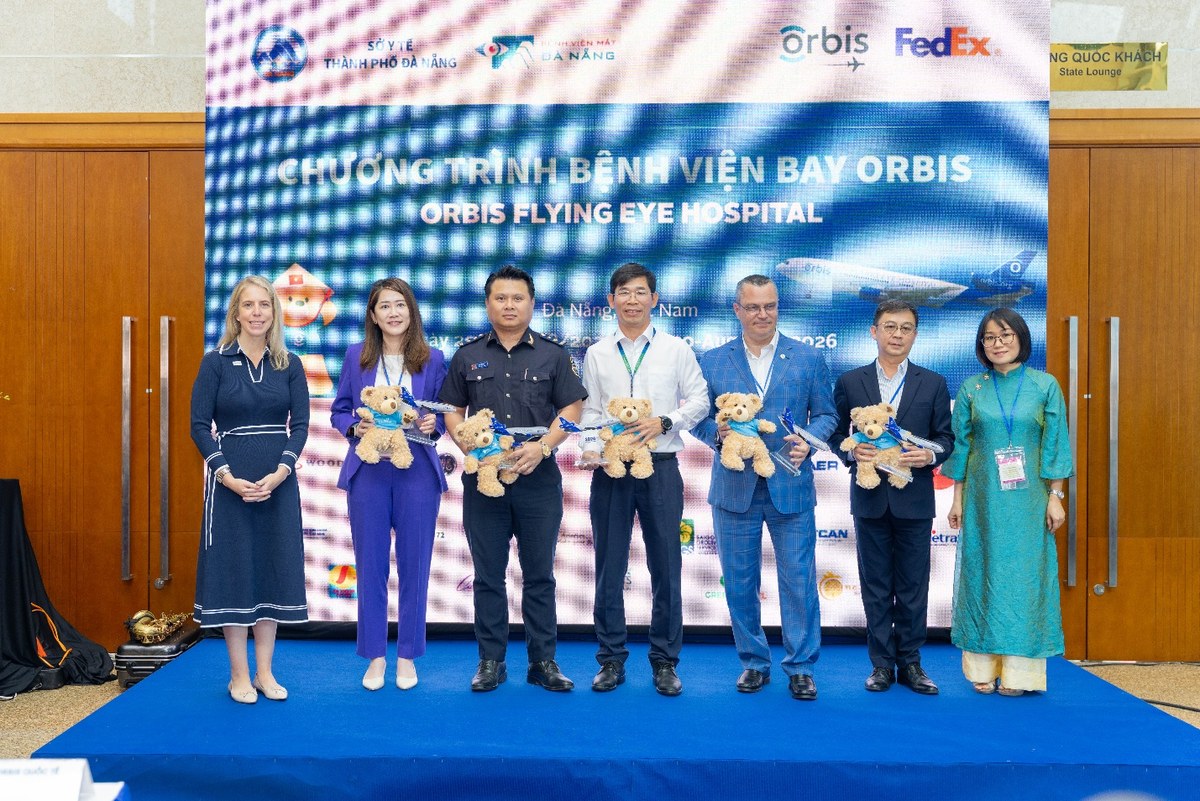 FedEx và Orbis hợp tác nâng cao khả năng tiếp cận chăm sóc mắt tại Việt Nam