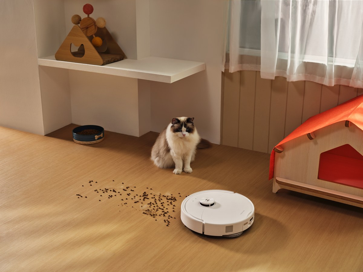 Robot hút bụi Roborock Qrevo 2 Pro làm sạch hiệu quả mọi vết bẩn