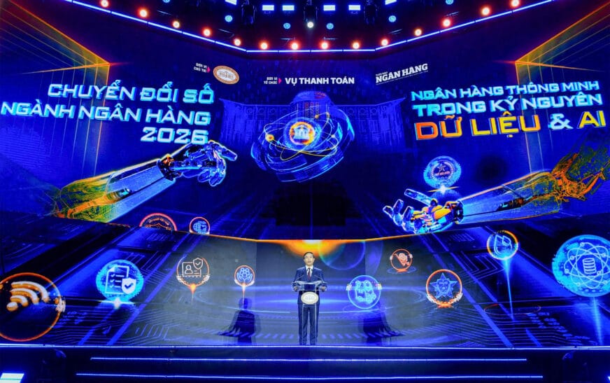 Ngành ngân hàng đẩy mạnh chuyển đổi số và triển khai chương trình tín dụng ưu đãi thúc đẩy tăng trưởng kinh tế
