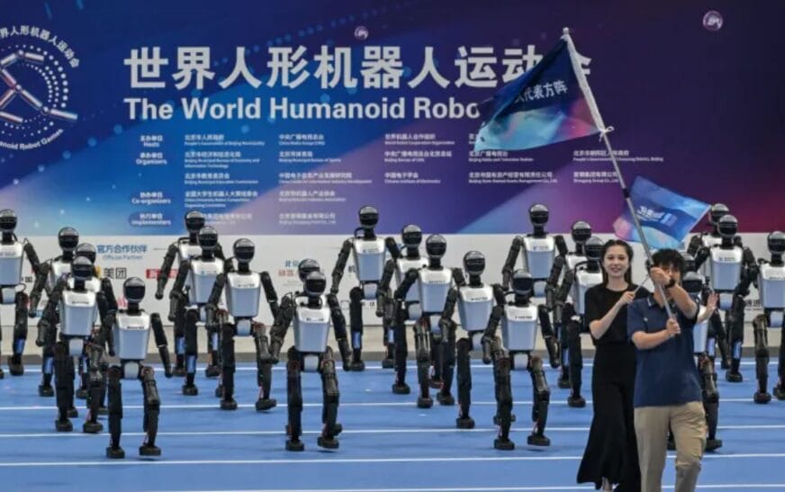 Robot hình người Trung Quốc: Bài kiểm tra thực tế từ giải đấu Bắc Kinh