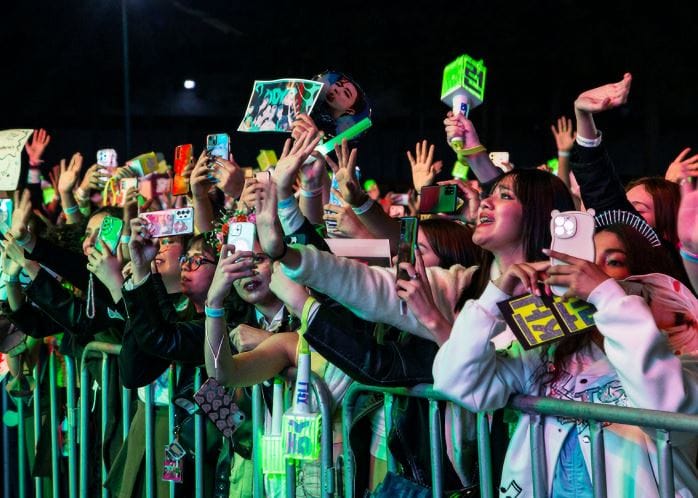 Mặt trái và sức mạnh của văn hóa fandom: Khi lòng trung thành ranh giới với sự độc hại