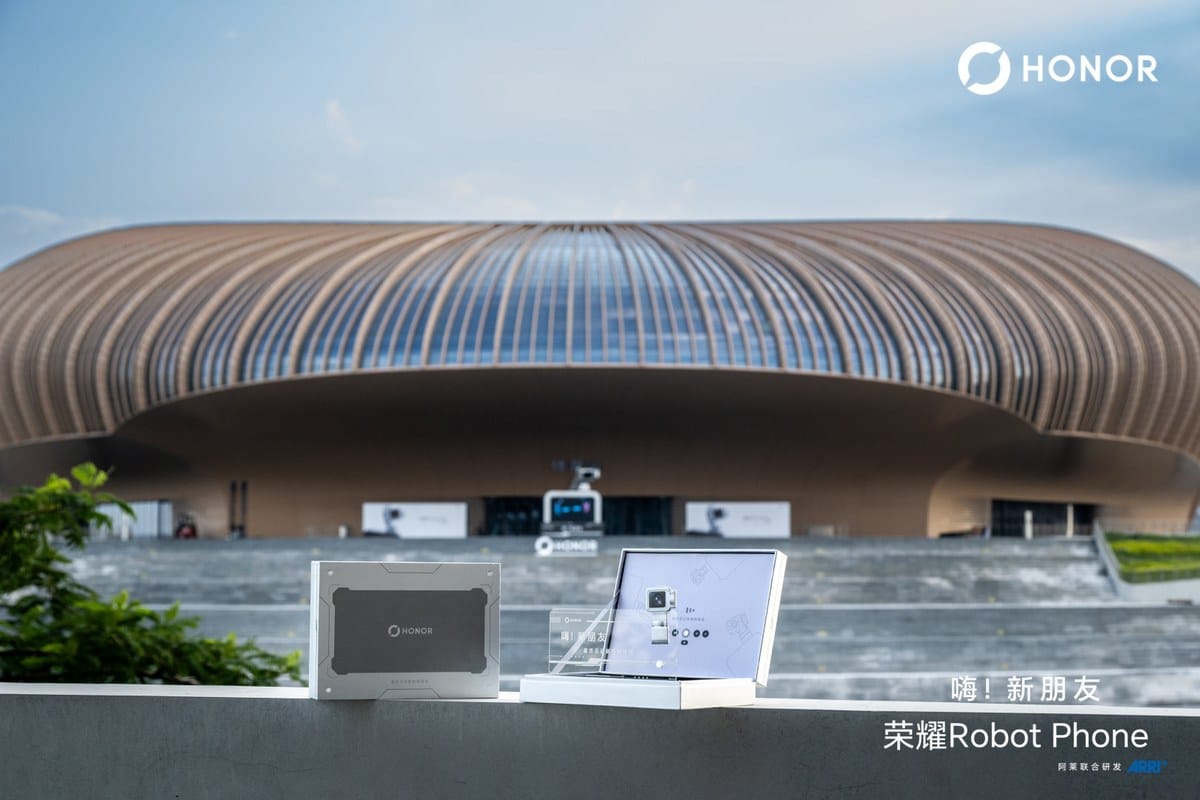 HONOR ra mắt robot phone với camera gimbal tự chuyển động