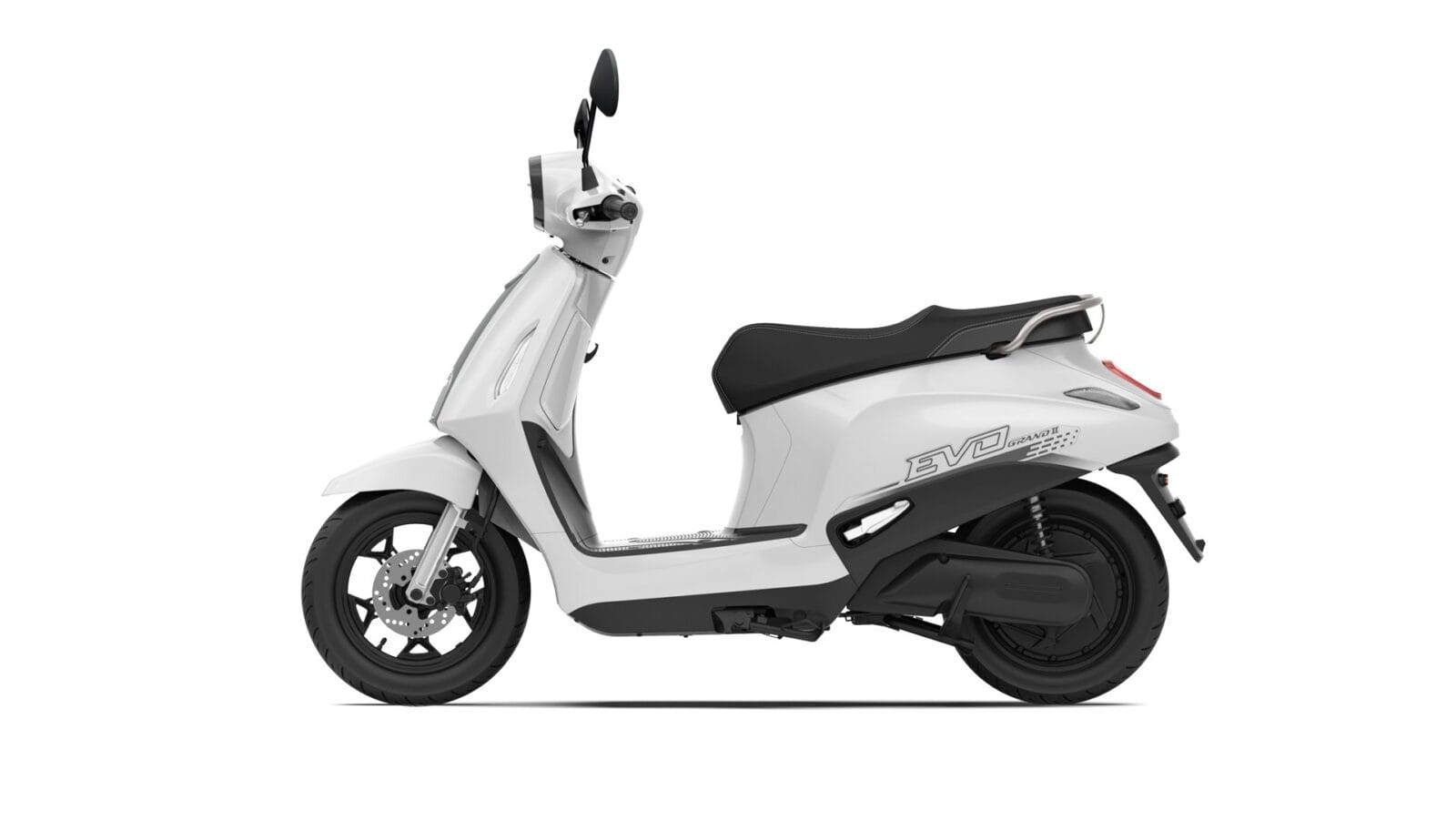 VinFast Evo Grand thế hệ mới biến pin phụ thành lựa chọn cho hành trình dài