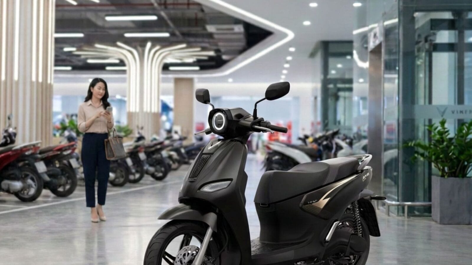 VinFast Kyo trong khu vực bãi xe, phù hợp nhu cầu di chuyển đô thị — Ảnh: VinFast