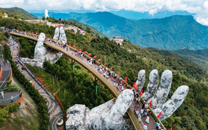 Du lịch Việt Nam cần nhìn xa hơn con số tăng trưởng