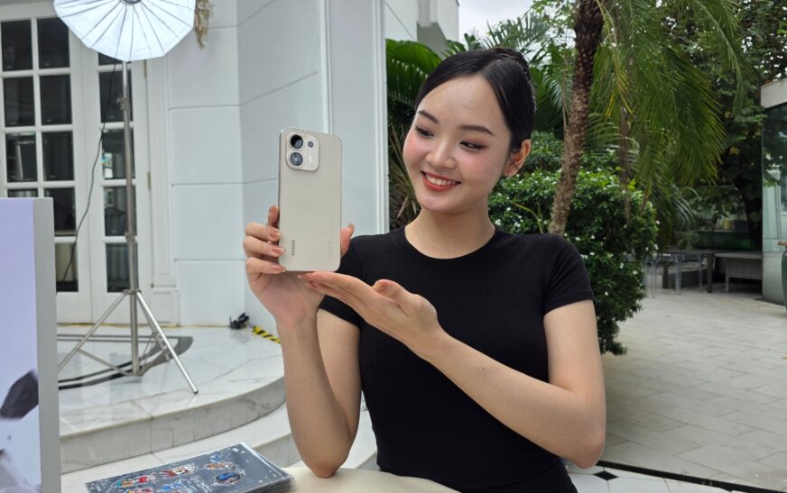 HONOR 600S: chiếc điện thoại đặt cược vào độ bền và vòng đời sử dụng dài
